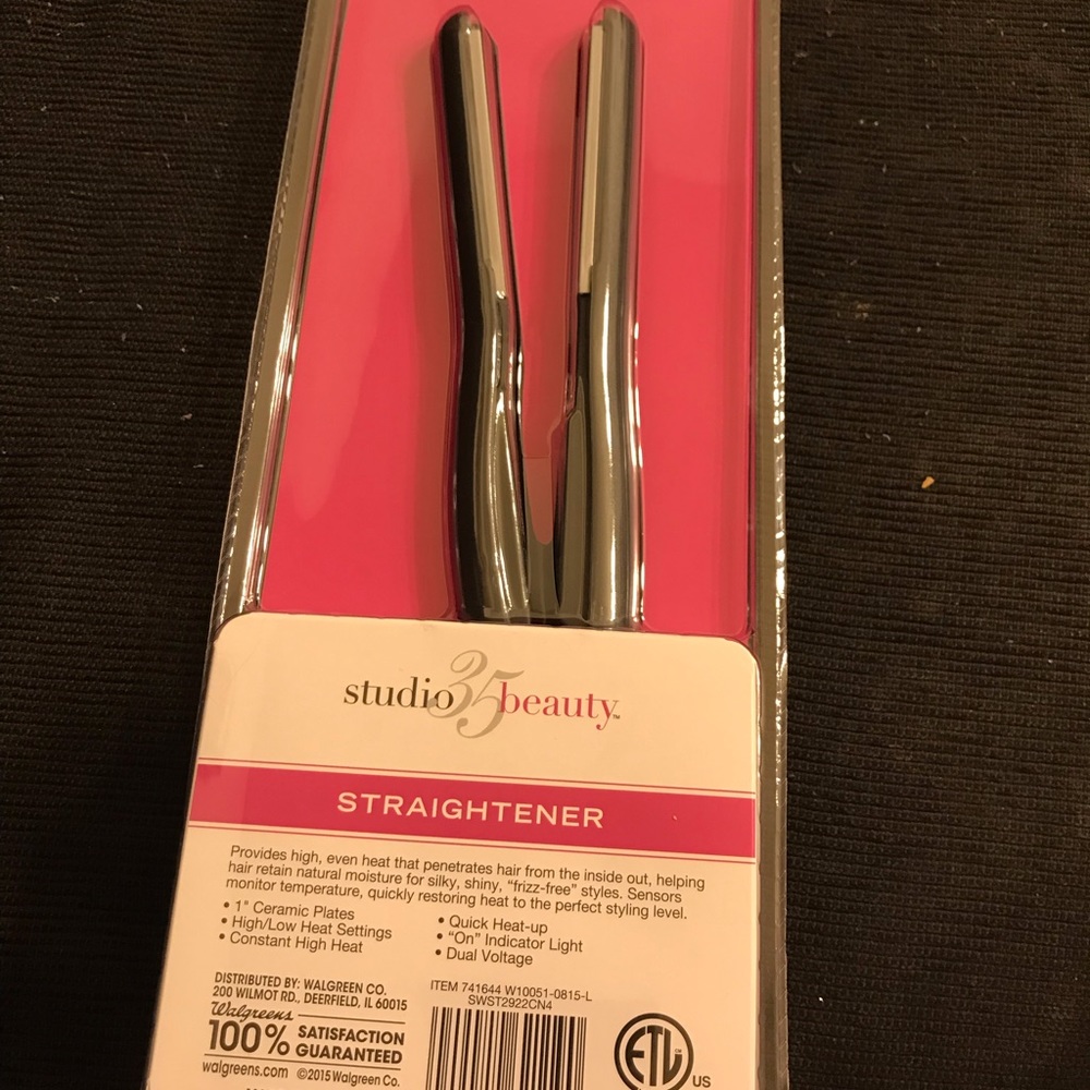 Flat Iron Straightener